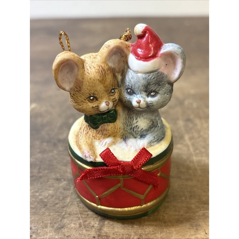 Vtg JSNY CERAMIC  "Best Friends" Mice Ornament bell 3"  Orange Gray Mouse Drum